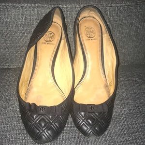 Black Tory Burch flats